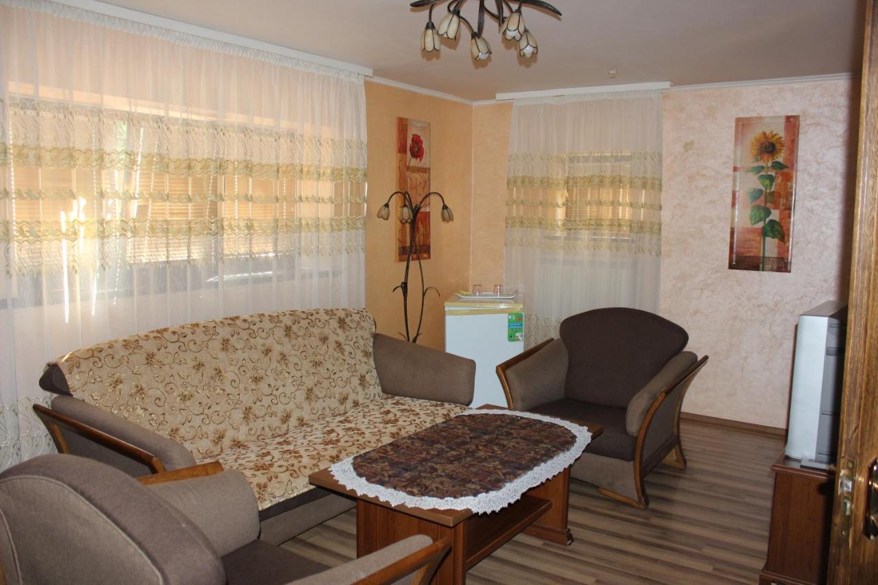 Zolota Pidkova Bed & Breakfast Kovelʼ Dış mekan fotoğraf